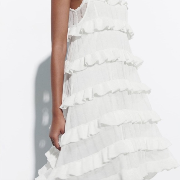 NWT Zara Limited Edition Stylish Ruffle Dress - Size Small - White - Picture 3 of 13